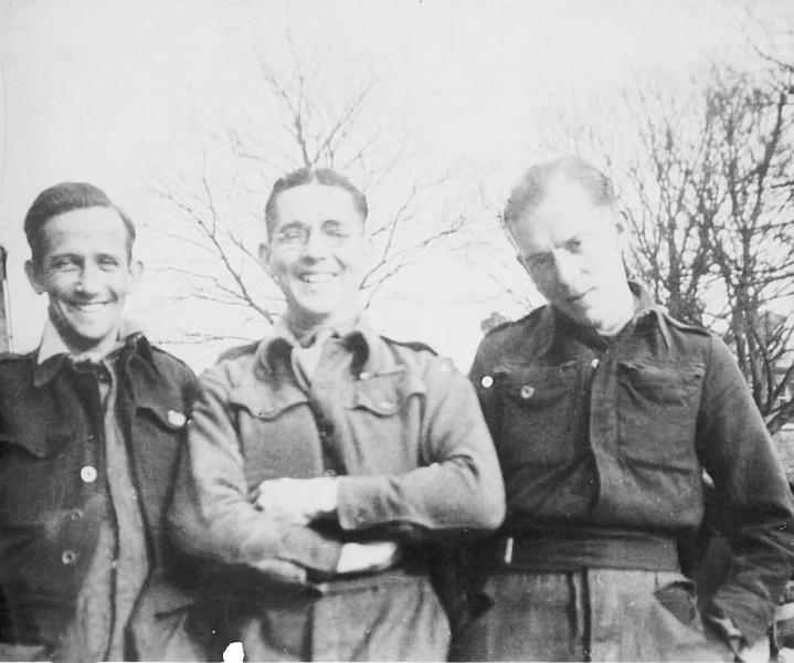 Metcalfe Brothers at Paradise Square.JPG - Three Metcalfe brothers at Paradise Square in 1940s. 